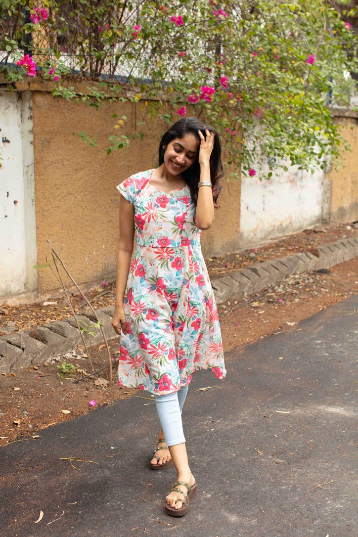 Floral Top with Side slit