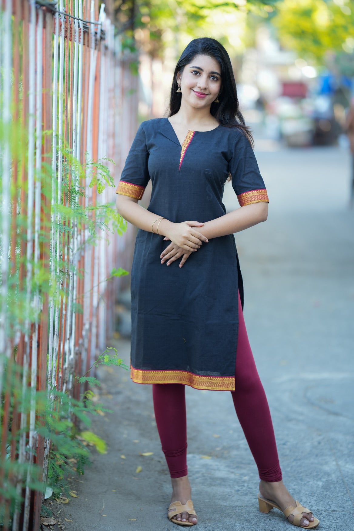 Black Mangalgiri kurti