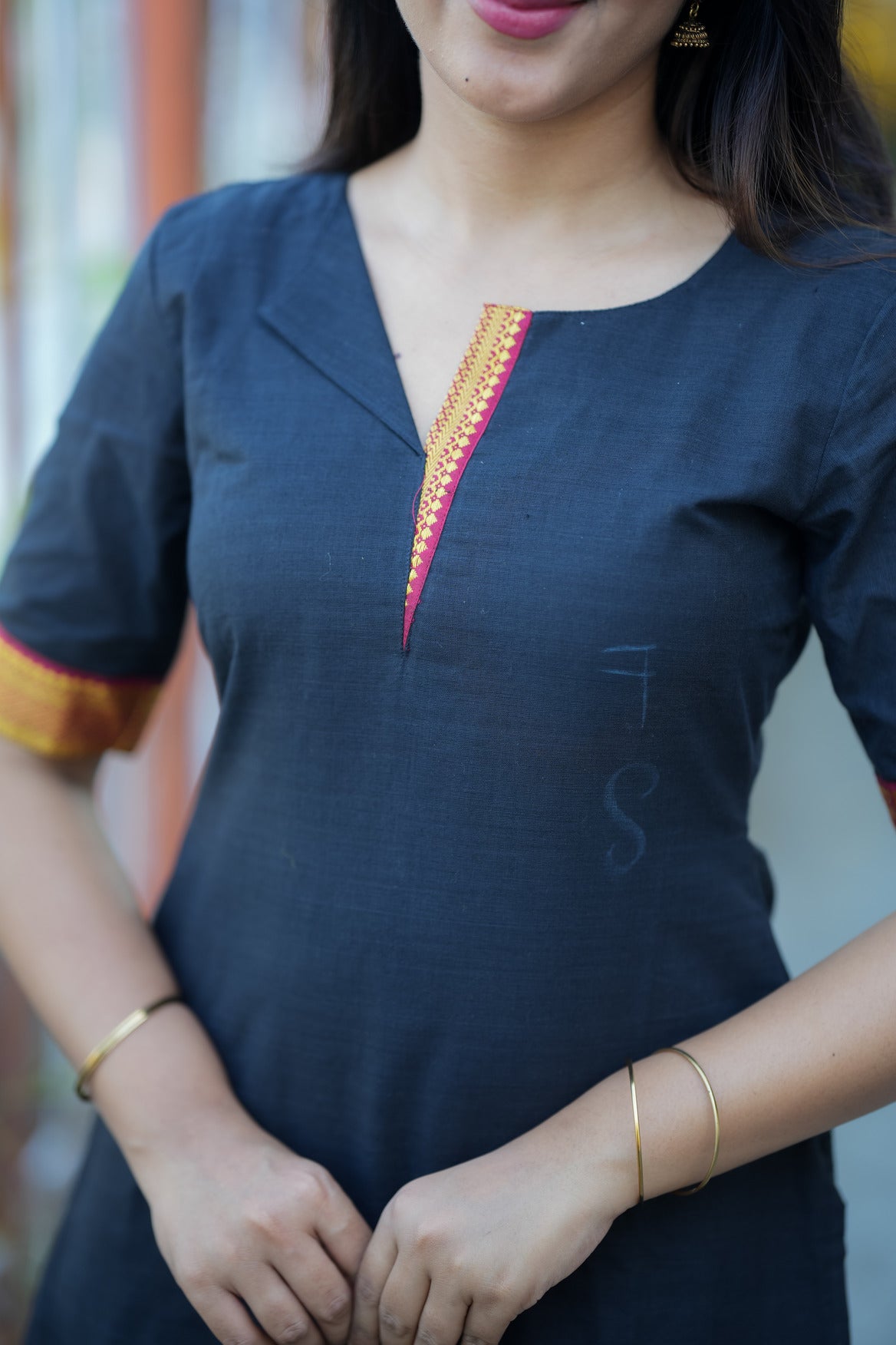Black Mangalgiri kurti